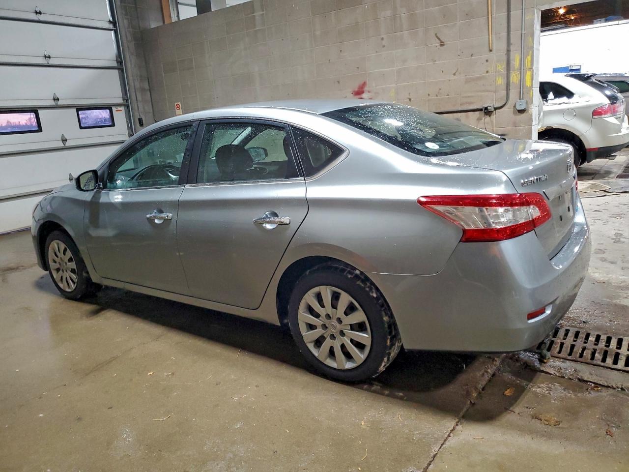 2014 NISSAN SENTRA S photo 2