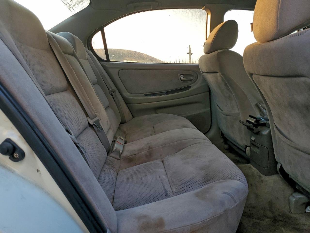 2003 NISSAN MAXIMA GLE photo 10