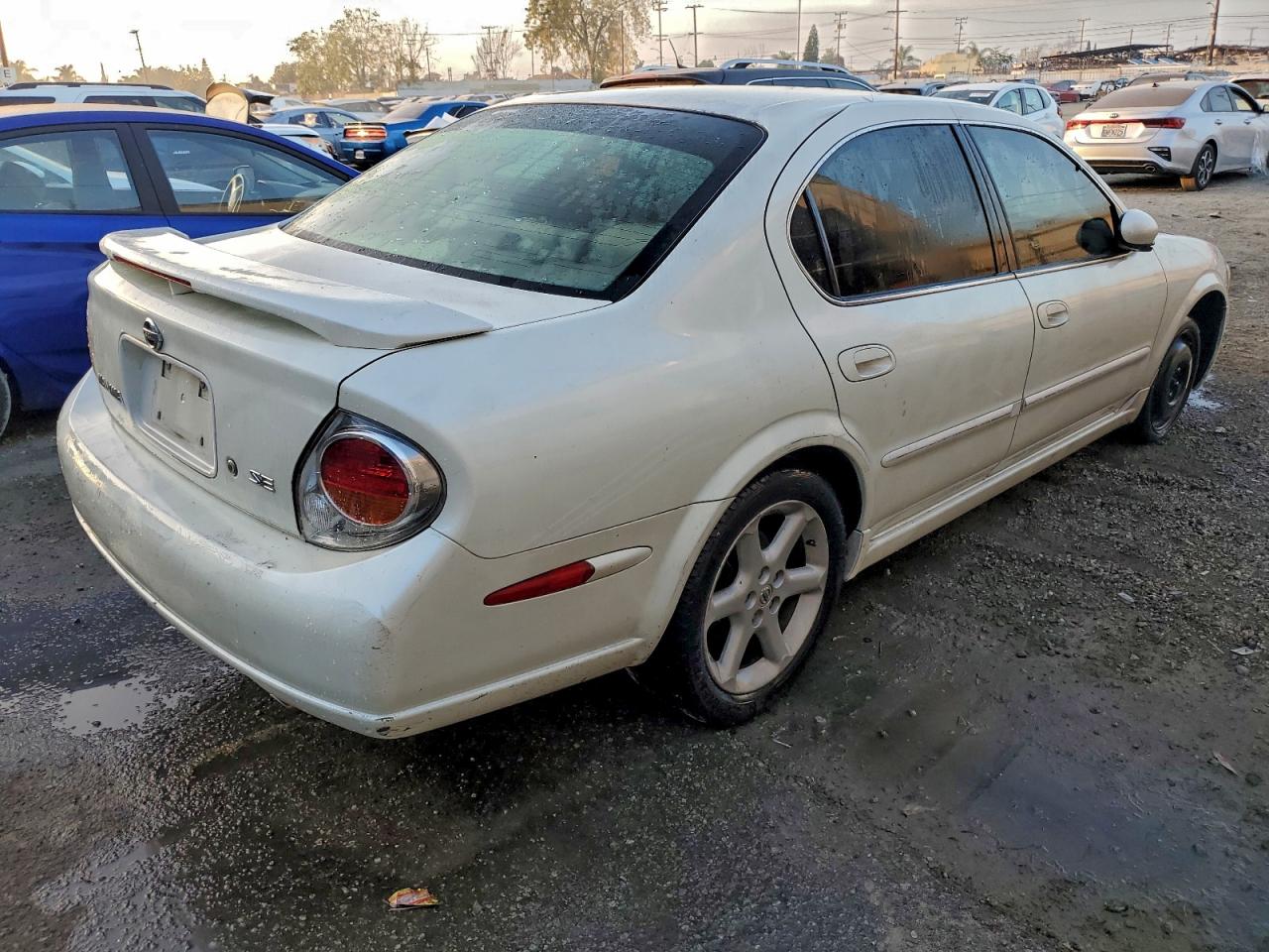 2003 NISSAN MAXIMA GLE photo 3