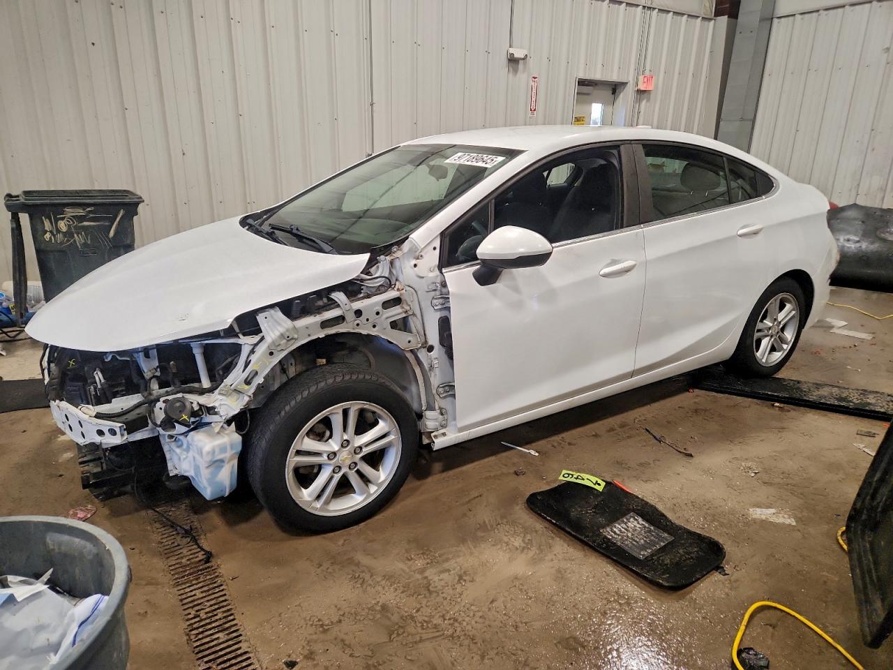 2016 CHEVROLET CRUZE