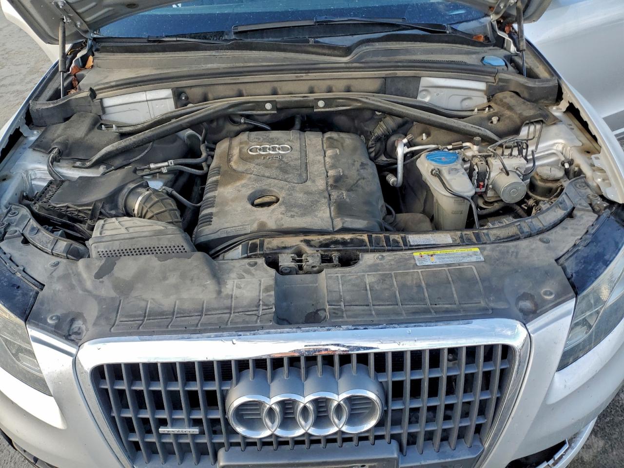 2012 AUDI Q5 PREMIUM PLUS photo 12