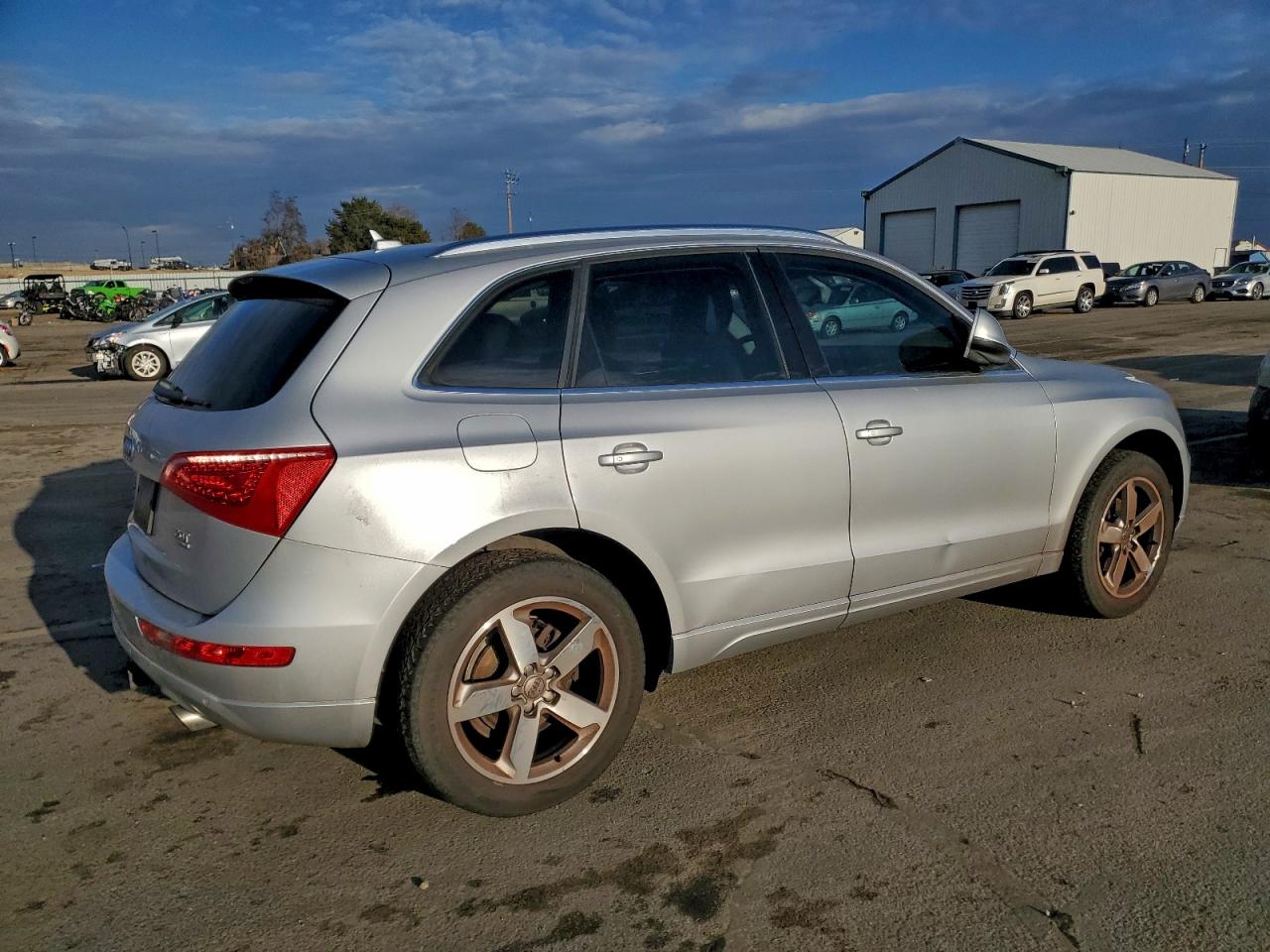 2012 AUDI Q5 PREMIUM PLUS photo 3