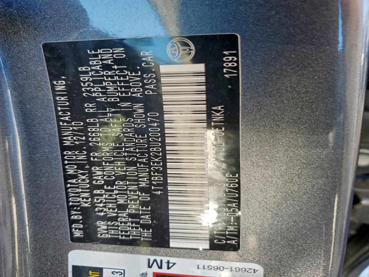 2011 TOYOTA CAMRY BASE photo 12