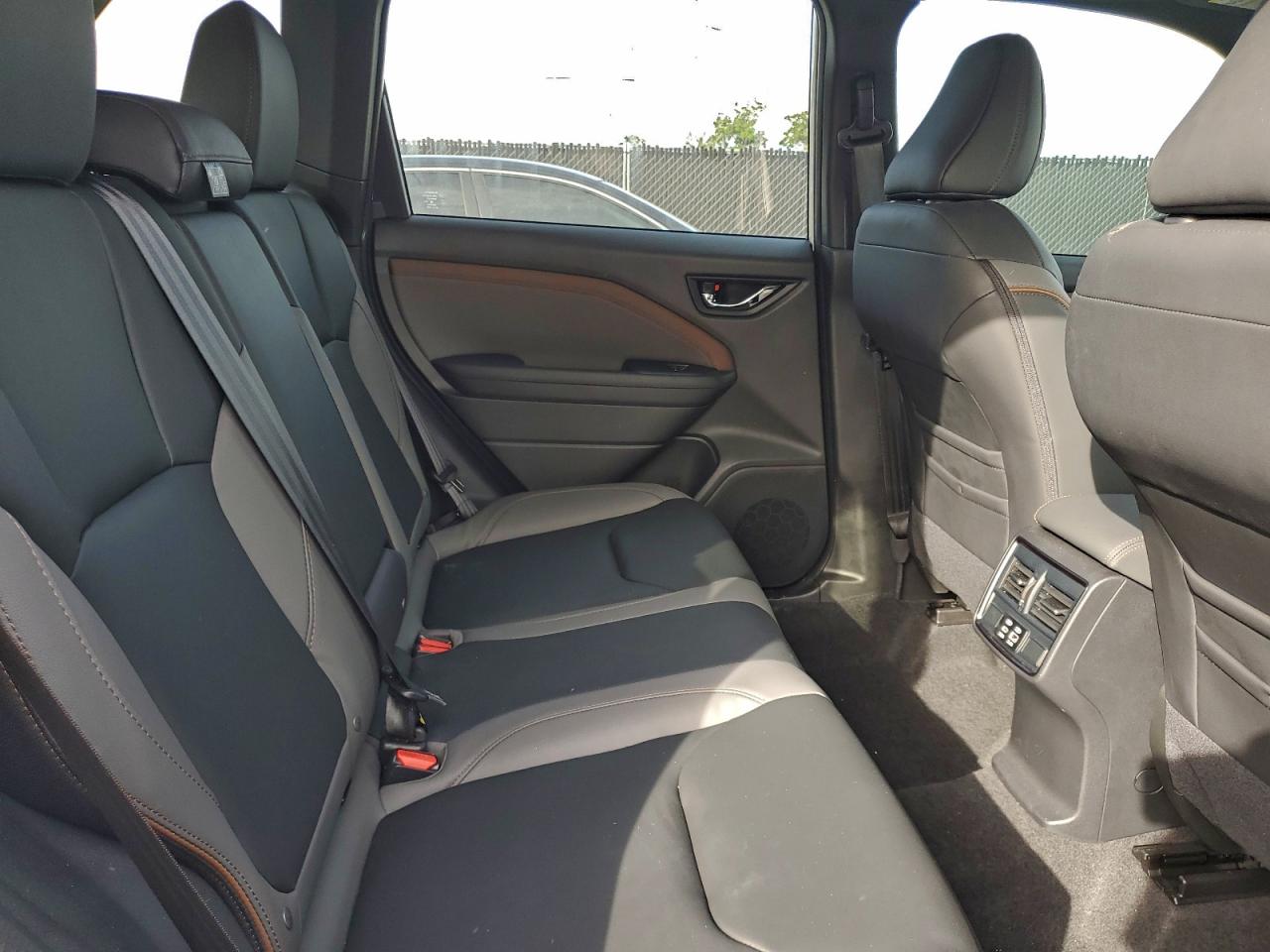 2025 SUBARU FORESTER SPORT photo 11