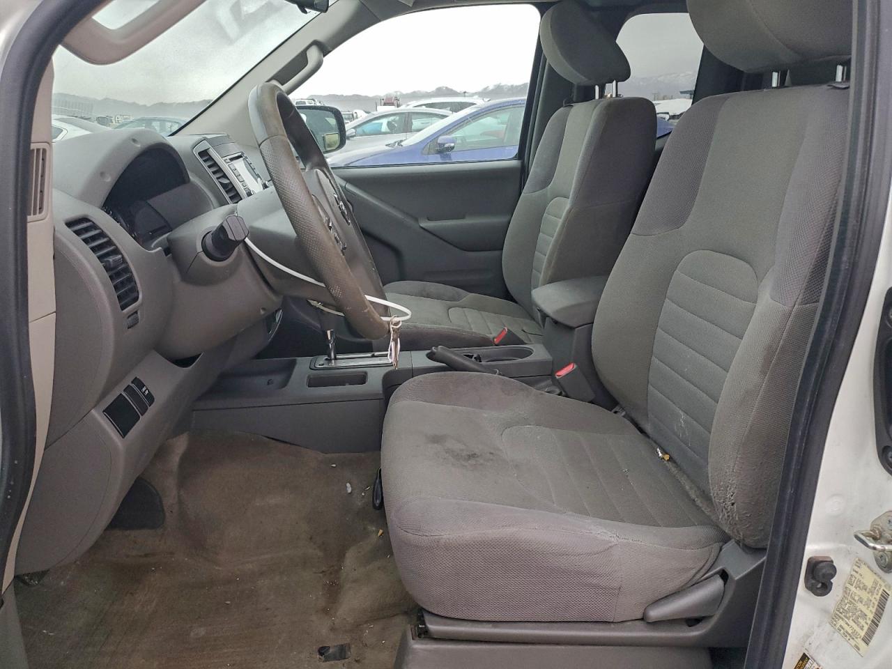 2017 NISSAN FRONTIER S photo 7