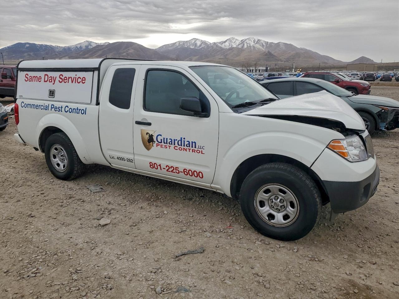 2017 NISSAN FRONTIER S photo 4
