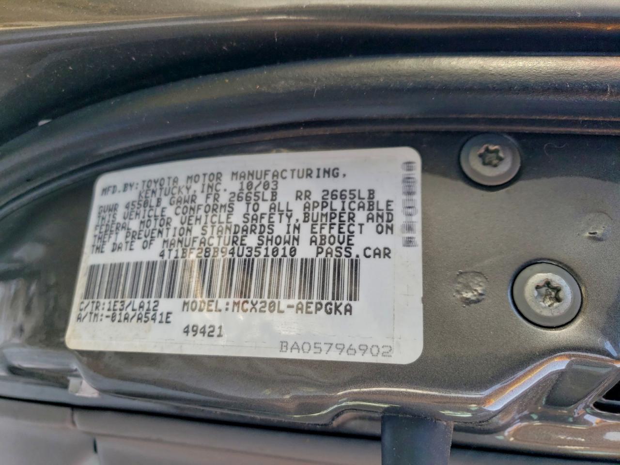 2004 TOYOTA AVALON XL photo 12