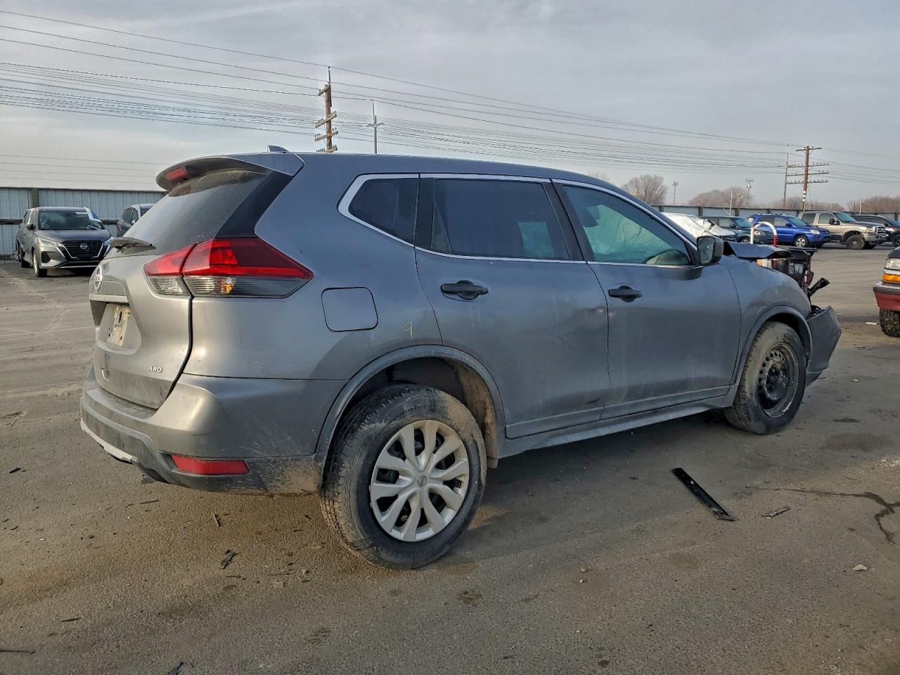 2020 NISSAN ROGUE S photo 3