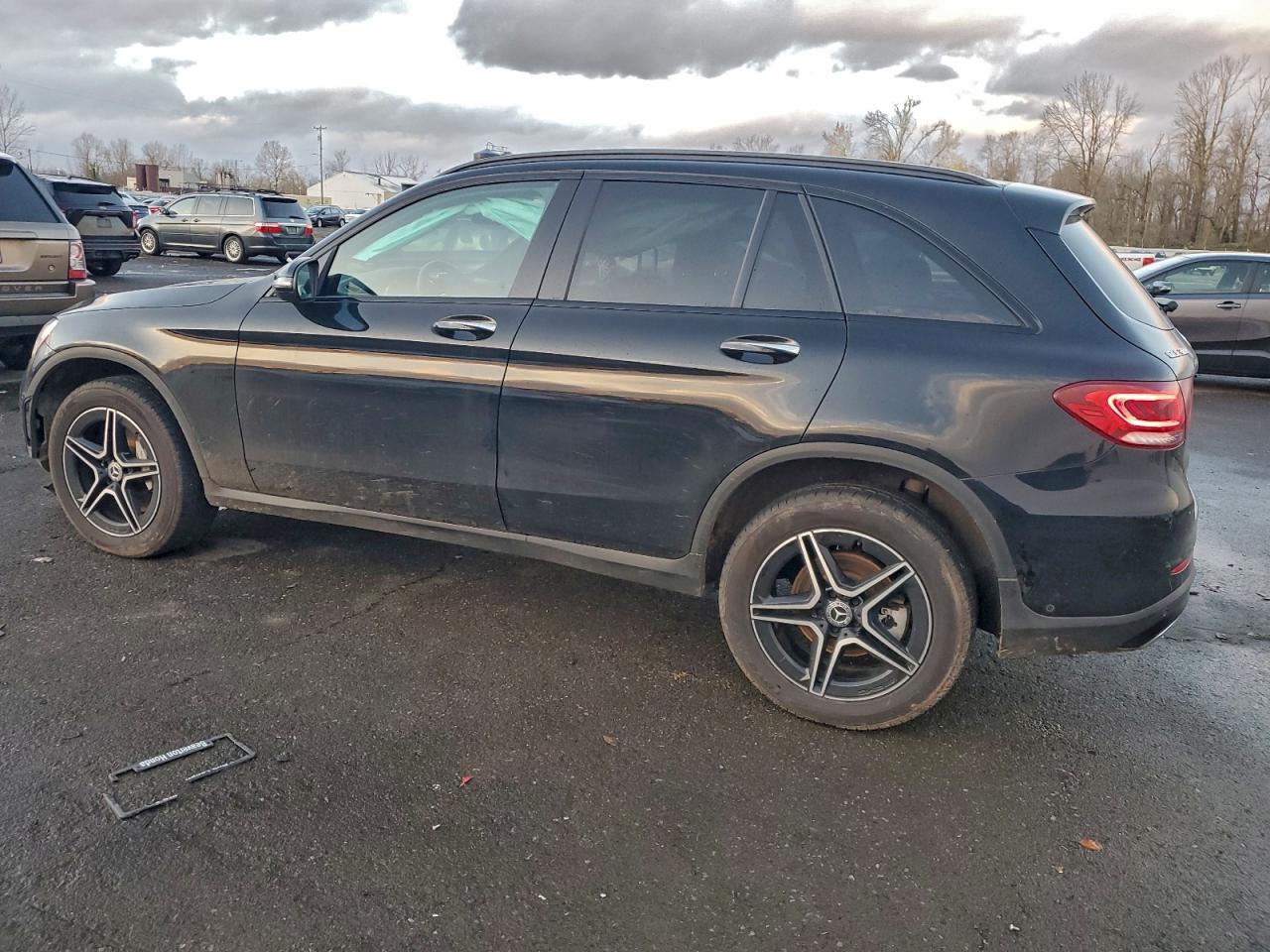 2022 MERCEDES-BENZ GLC 300 4MATIC photo 2