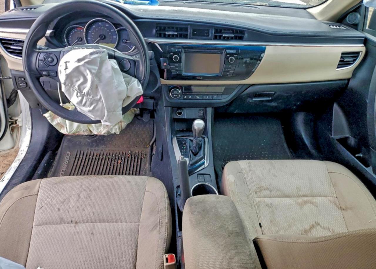 2015 TOYOTA COROLLA L photo 22