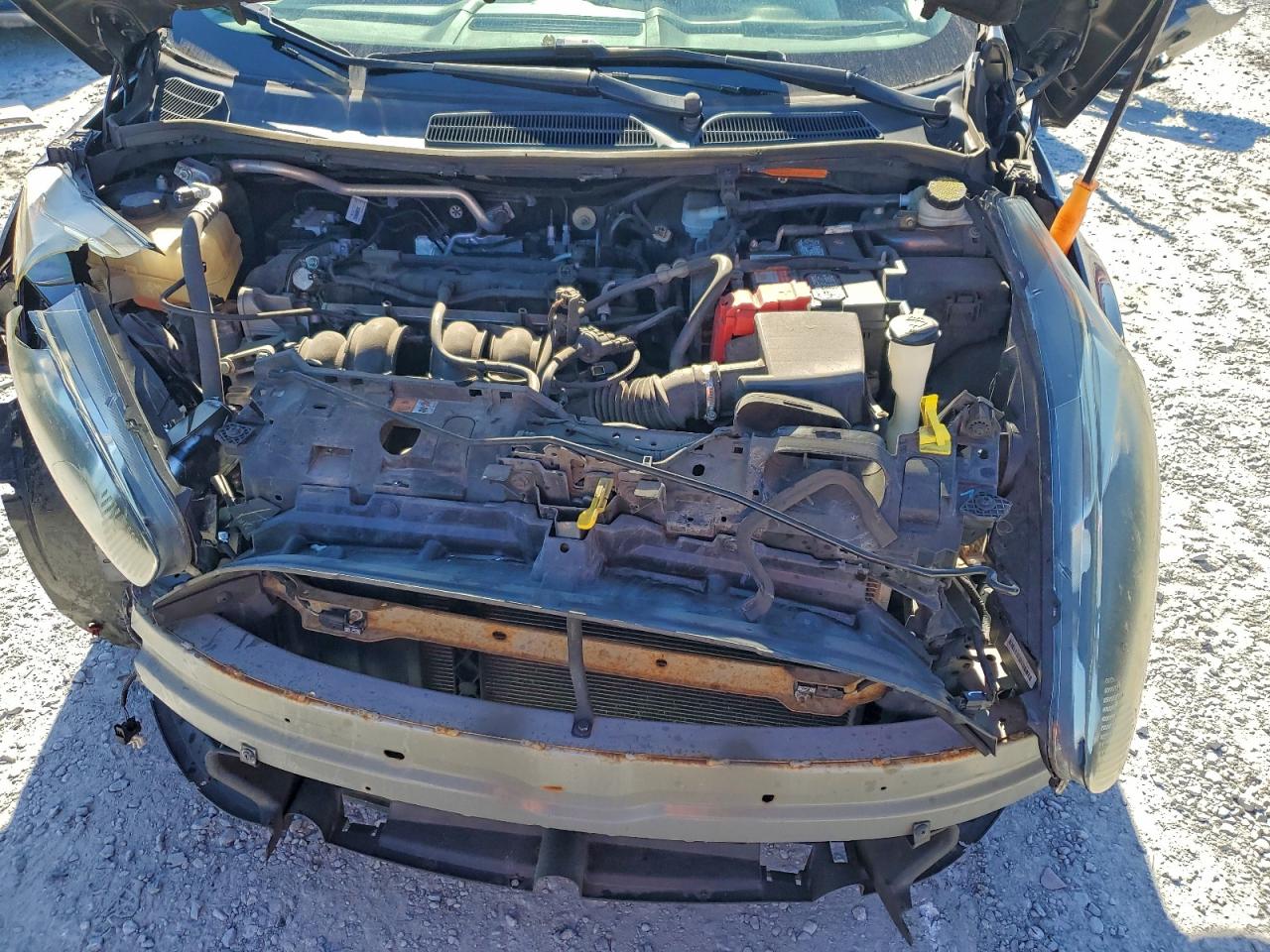 2018 FORD FIESTA SE photo 12
