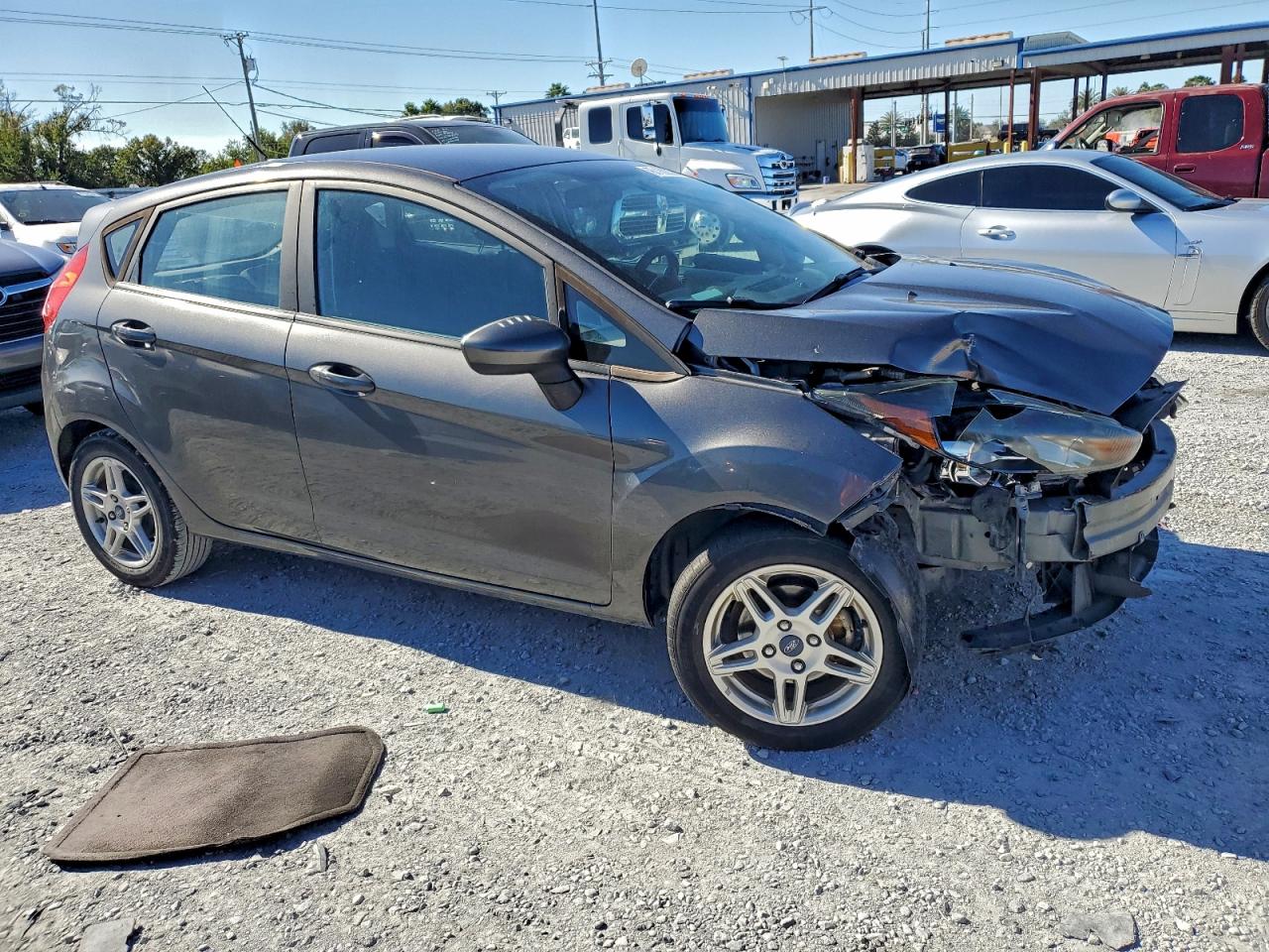 2018 FORD FIESTA SE photo 4