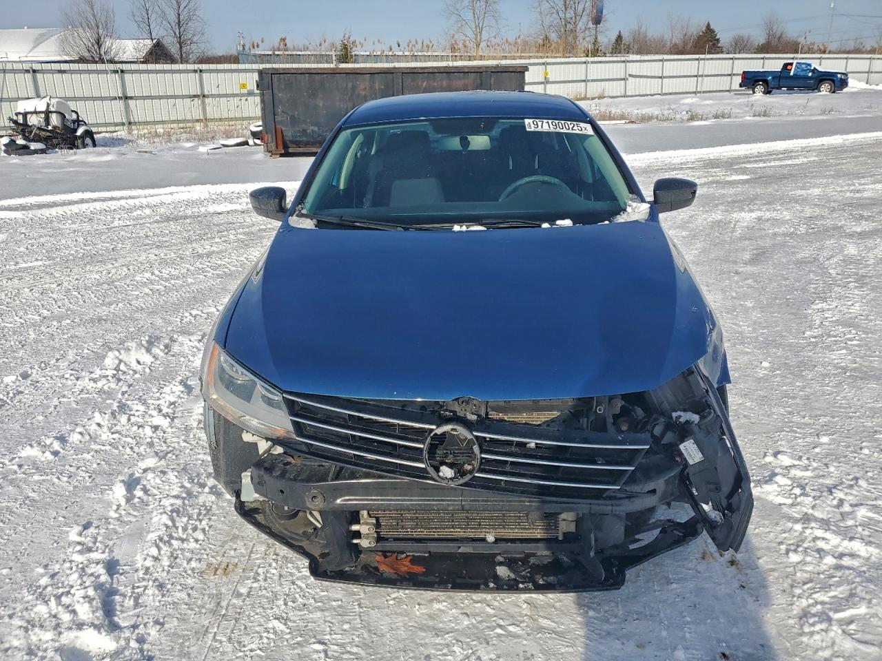 2015 VOLKSWAGEN JETTA BASE photo 5