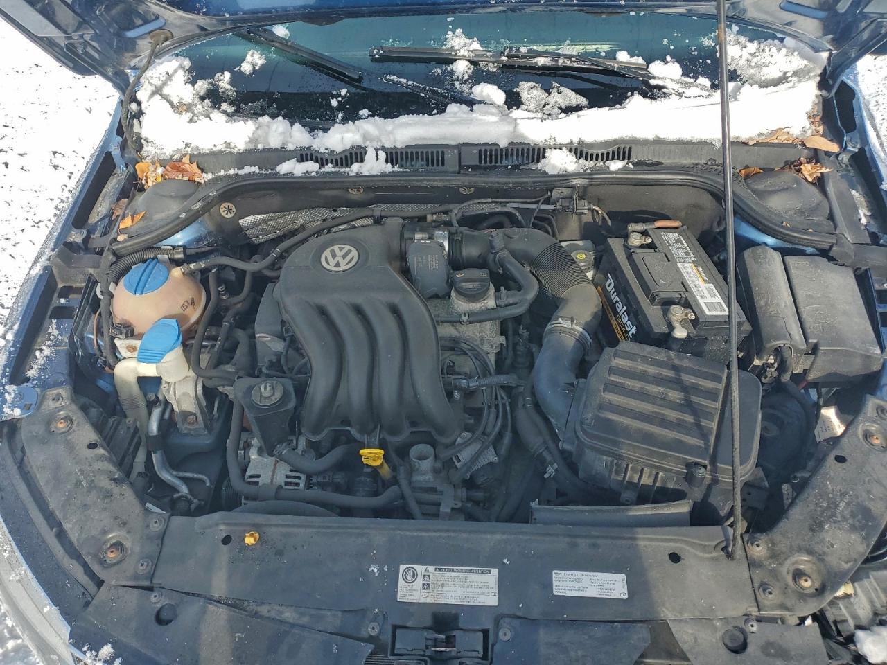 2015 VOLKSWAGEN JETTA BASE photo 11