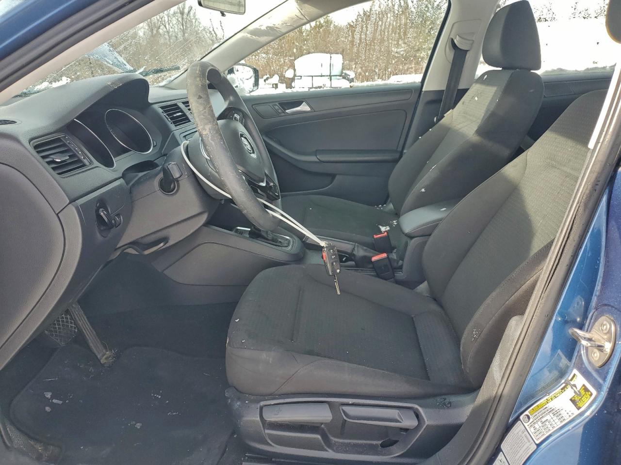 2015 VOLKSWAGEN JETTA BASE photo 7