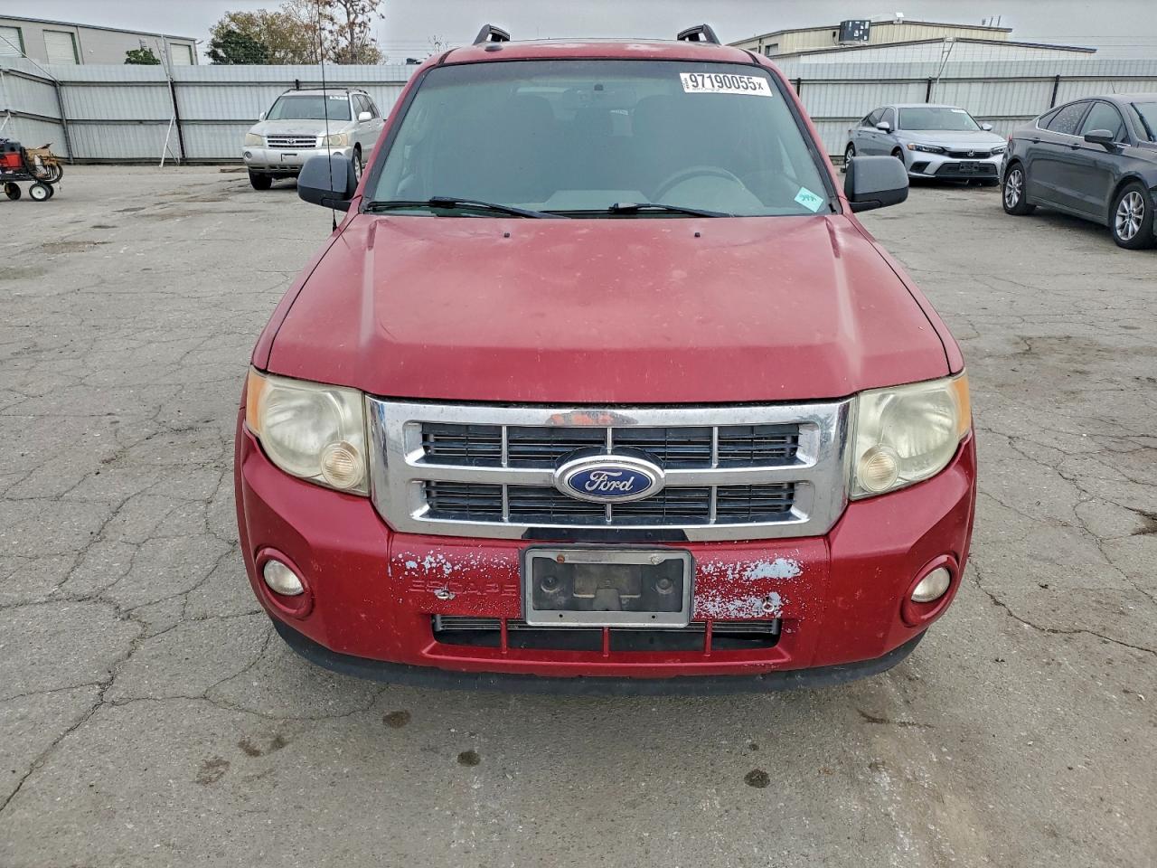 2010 FORD ESCAPE XLT photo 5