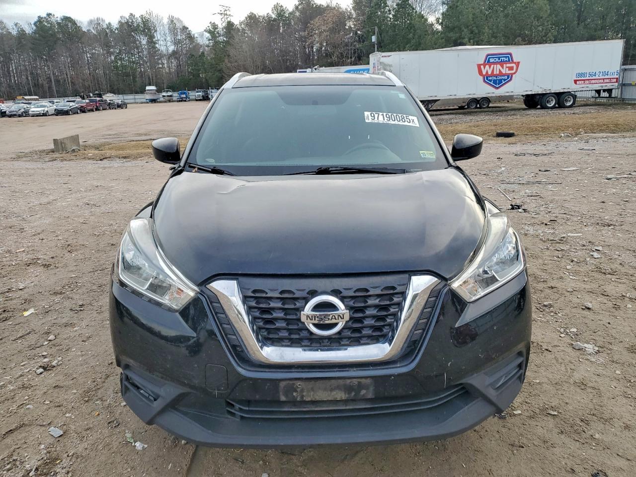 2019 NISSAN KICKS S photo 5