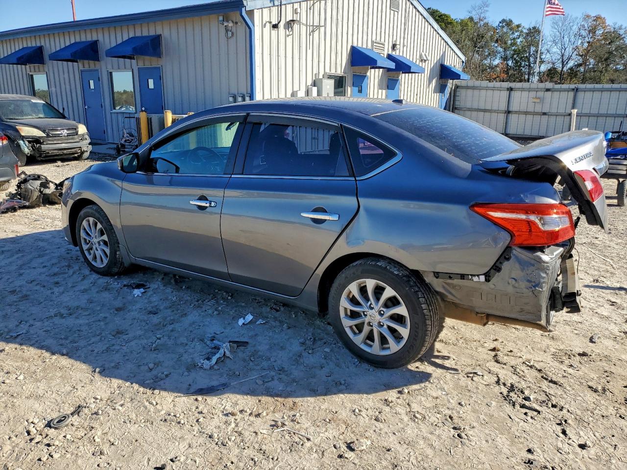 2019 NISSAN SENTRA S photo 2