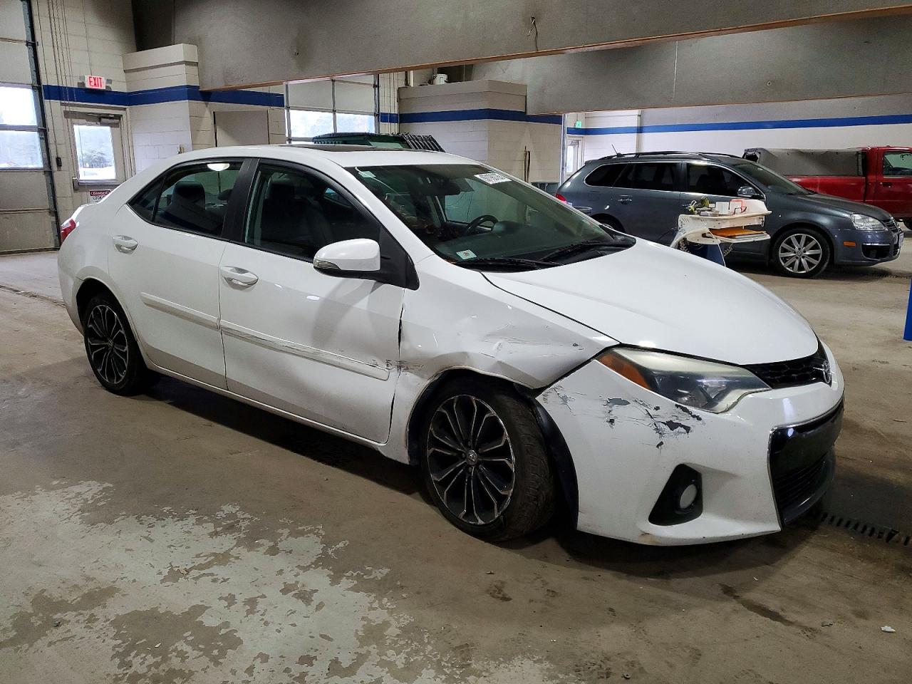 2016 TOYOTA COROLLA L photo 4