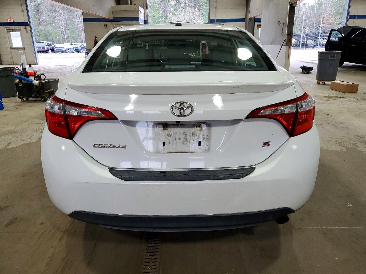 2016 TOYOTA COROLLA L photo 6