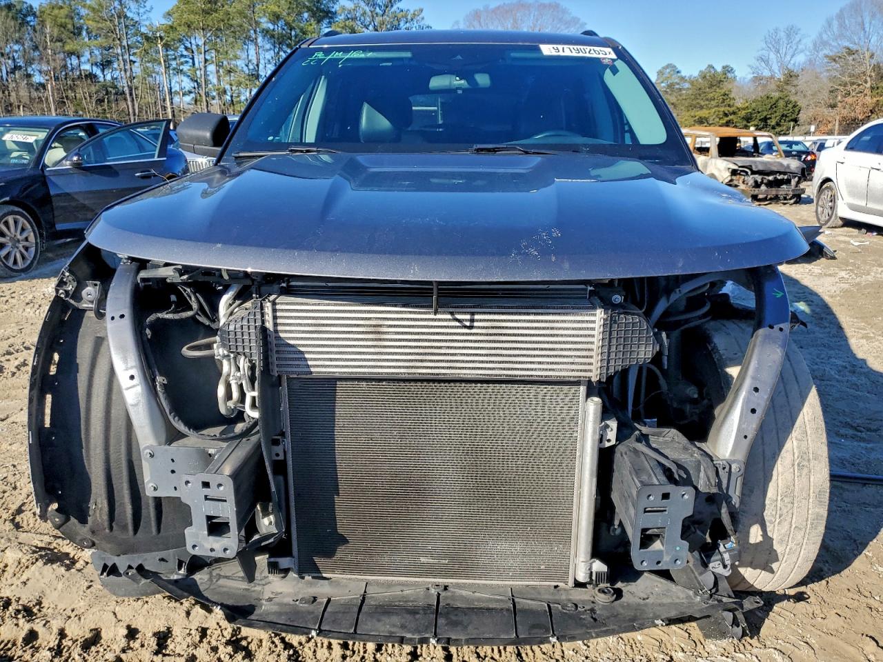 2021 FORD EXPLORER XLT photo 5