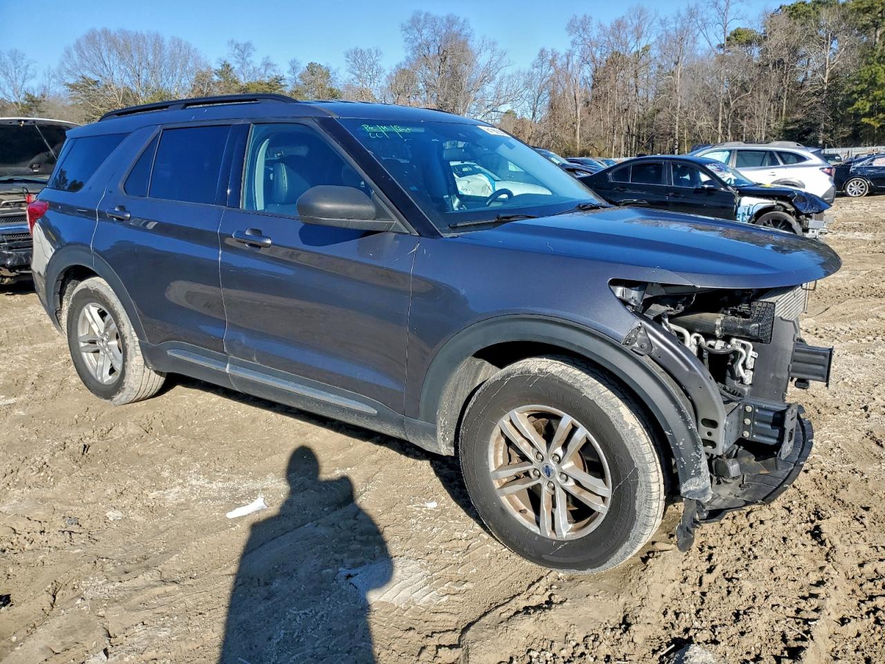 2021 FORD EXPLORER XLT photo 4