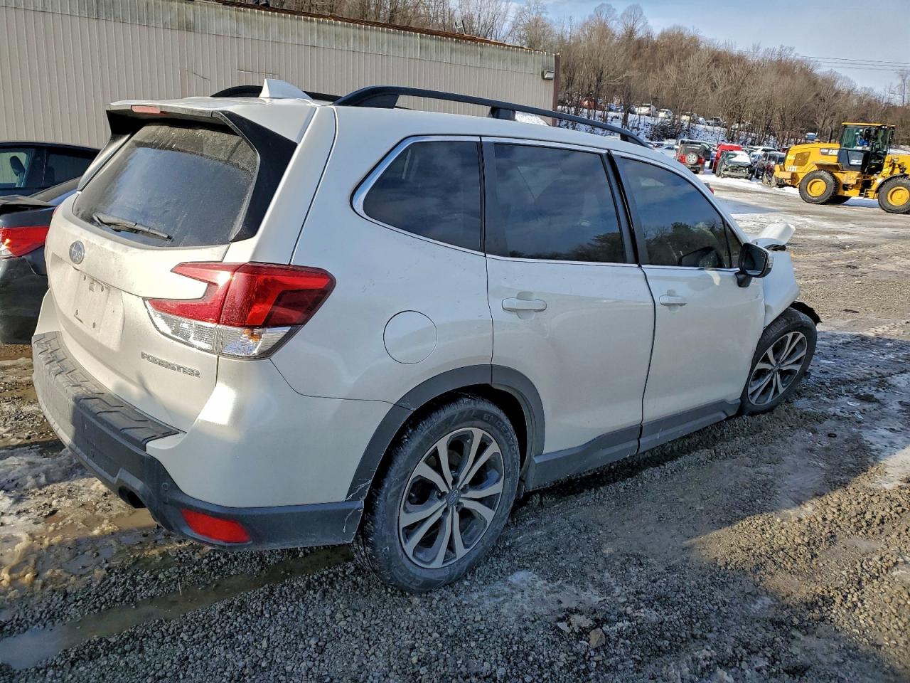 2021 SUBARU FORESTER LIMITED photo 3