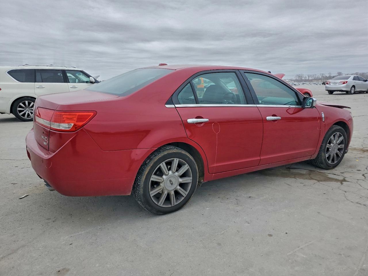 2010 LINCOLN MKZ photo 3