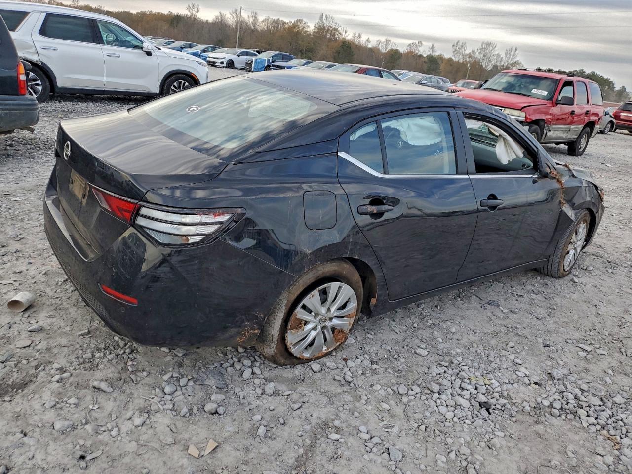 2024 NISSAN SENTRA S photo 3