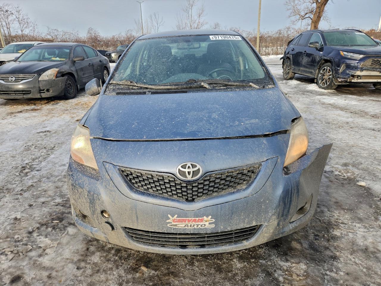 2010 TOYOTA YARIS photo 5