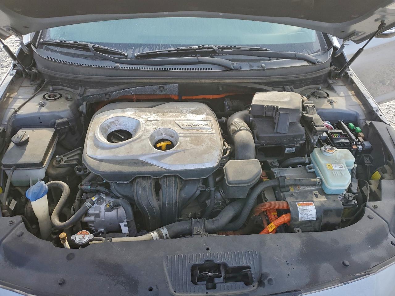 2016 HYUNDAI SONATA HYBRID photo 11