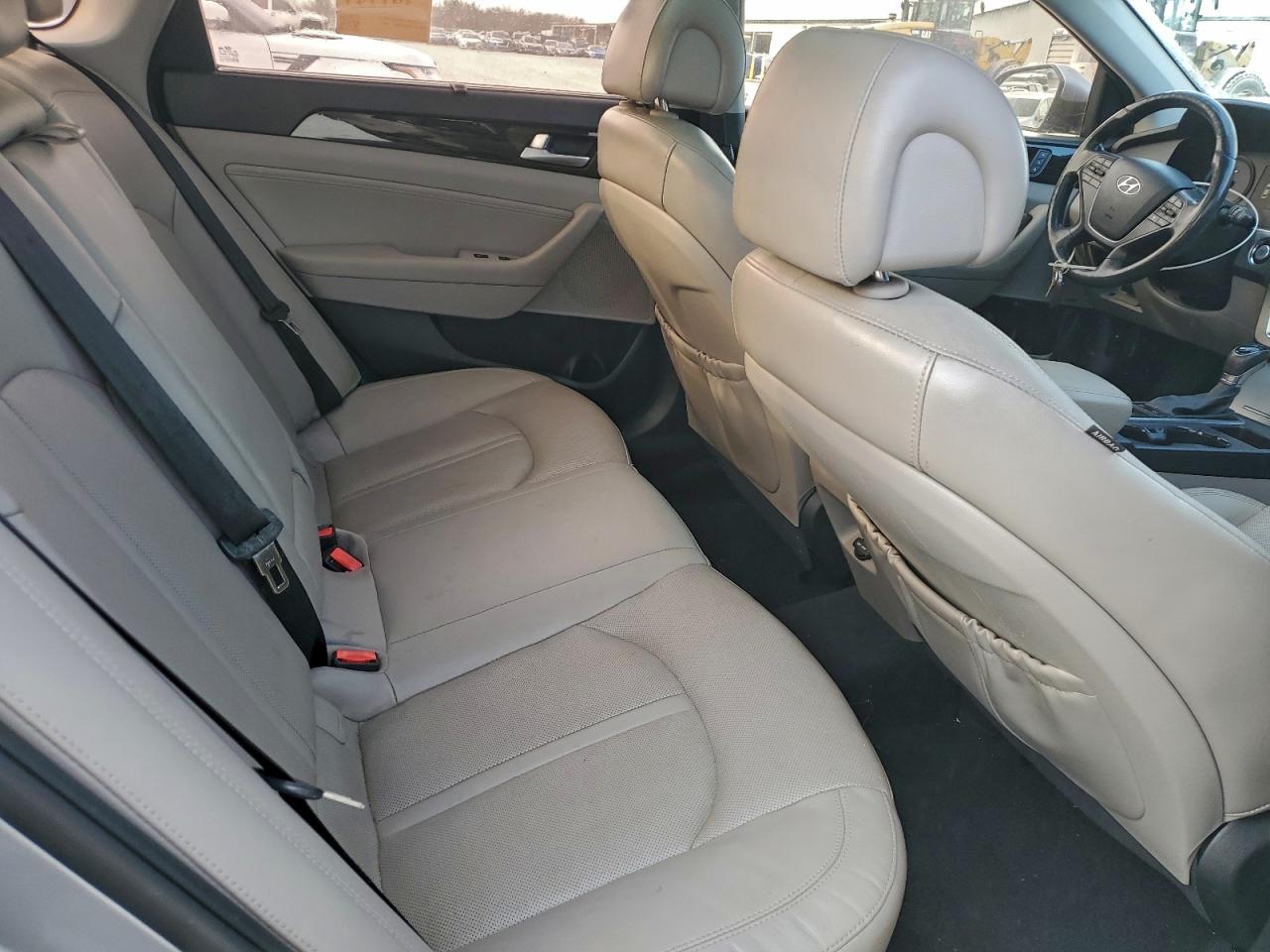 2016 HYUNDAI SONATA HYBRID photo 10