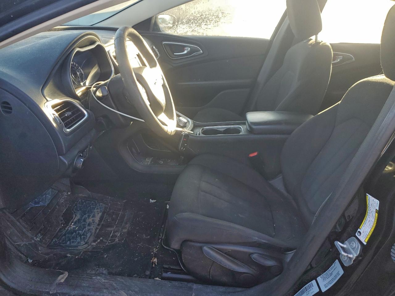 2015 CHRYSLER 200 LIMITED photo 7