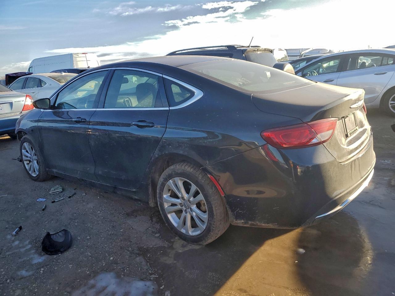 2015 CHRYSLER 200 LIMITED photo 2