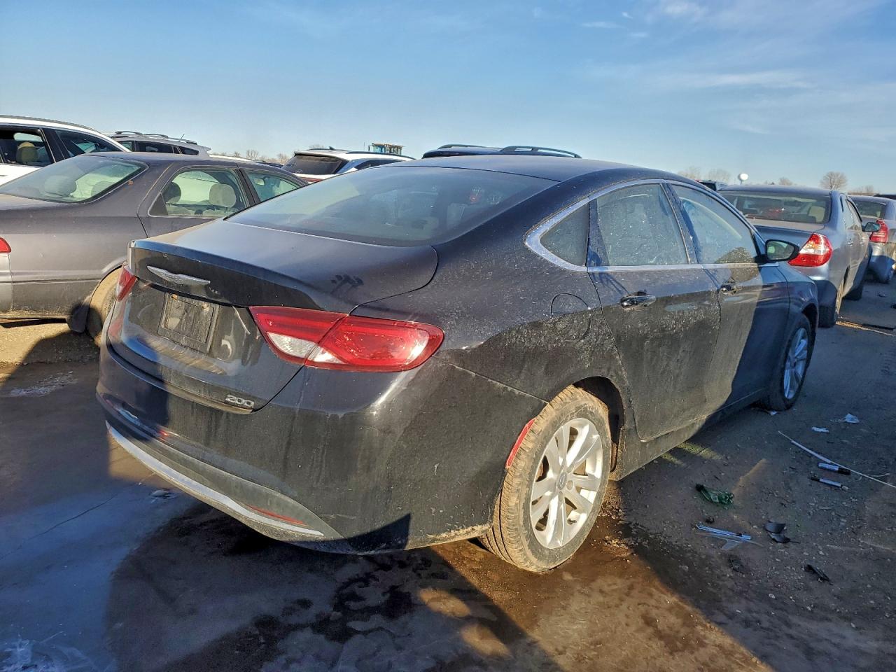 2015 CHRYSLER 200 LIMITED photo 3