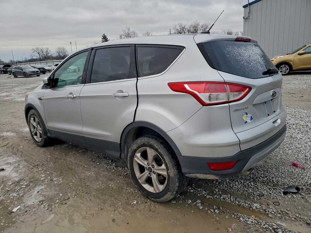 2014 FORD ESCAPE SE photo 2