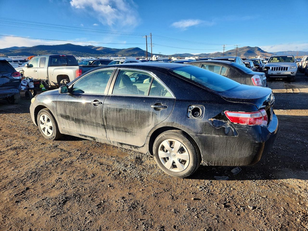 2007 TOYOTA CAMRY LE photo 2