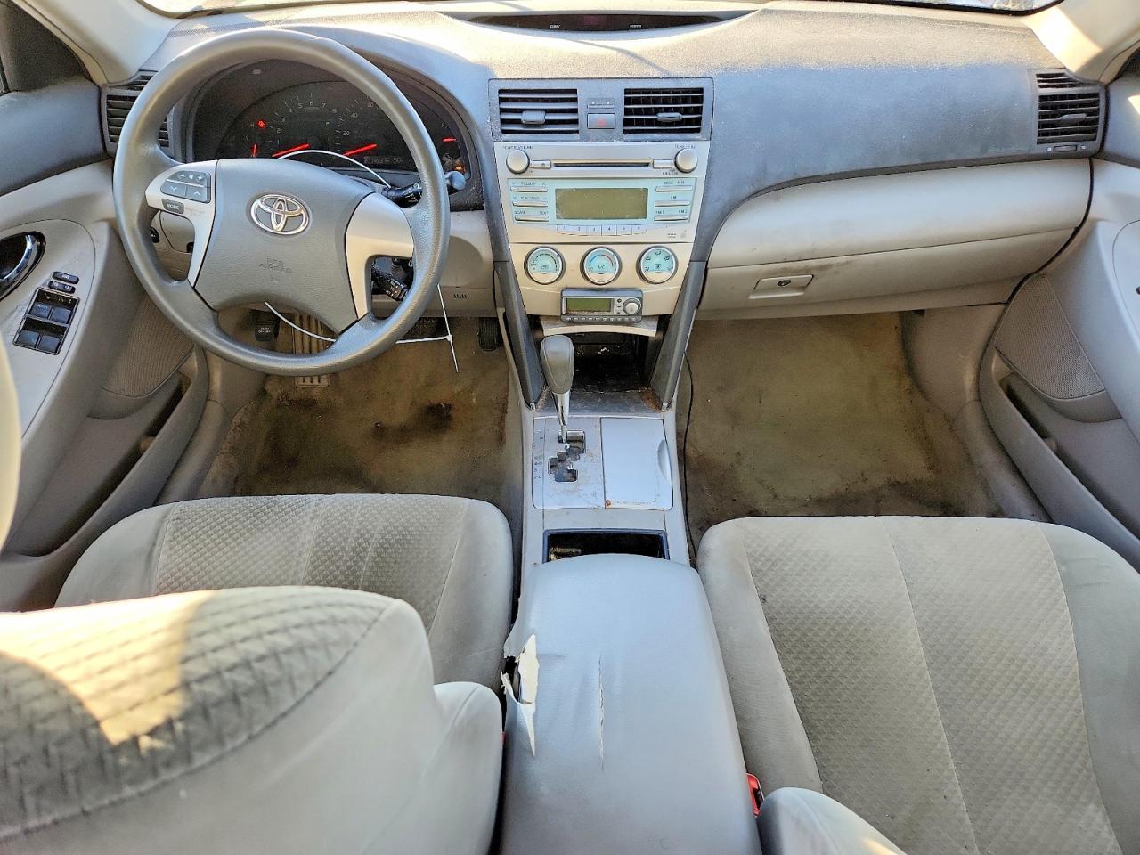 2007 TOYOTA CAMRY LE photo 8