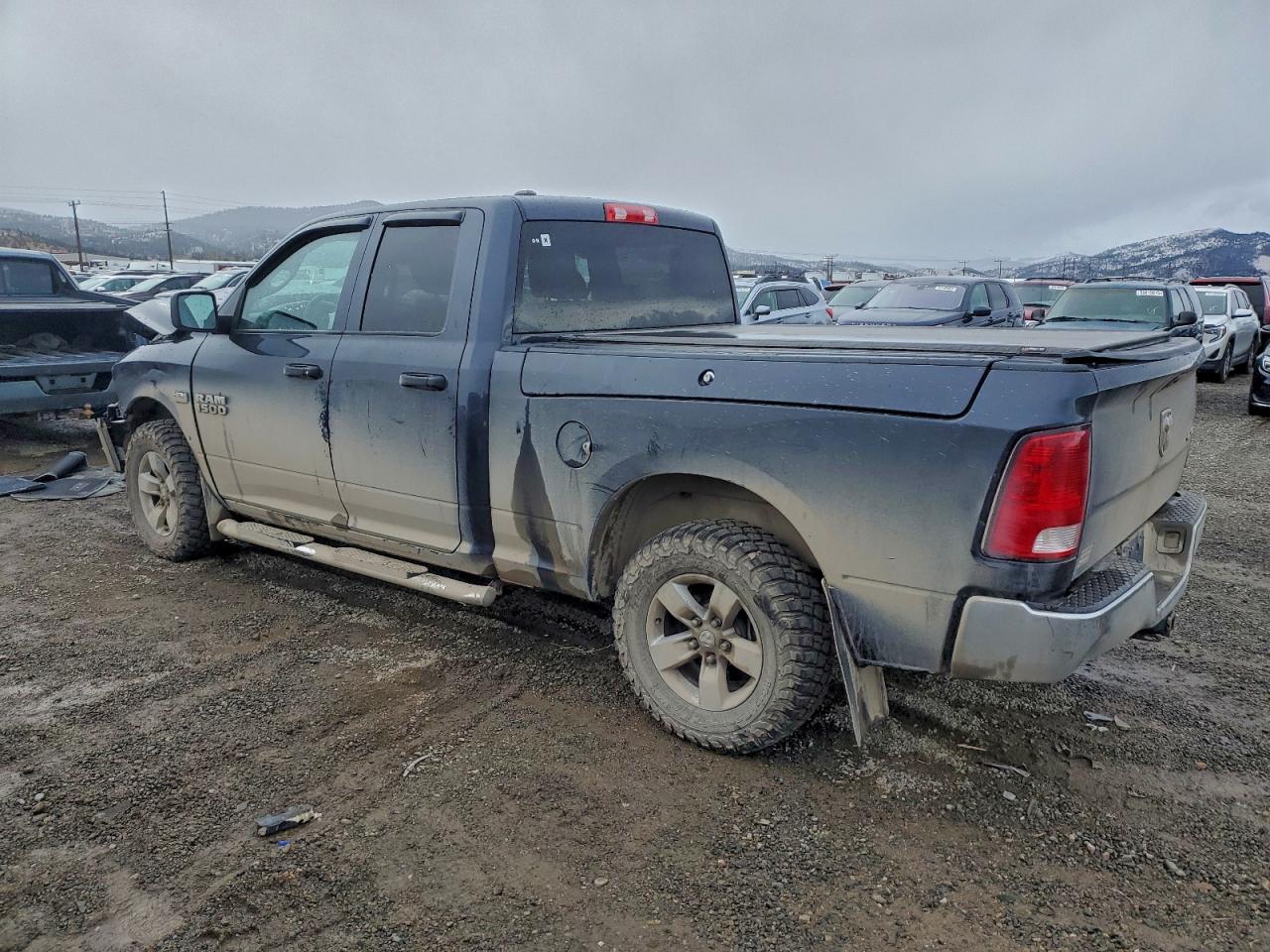 2016 RAM 1500 ST photo 2