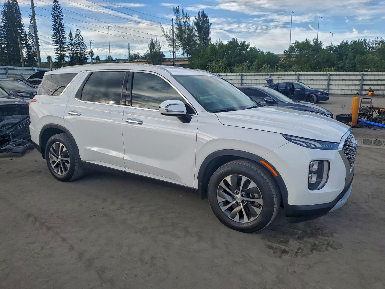 2020 HYUNDAI PALISADE SEL photo 4