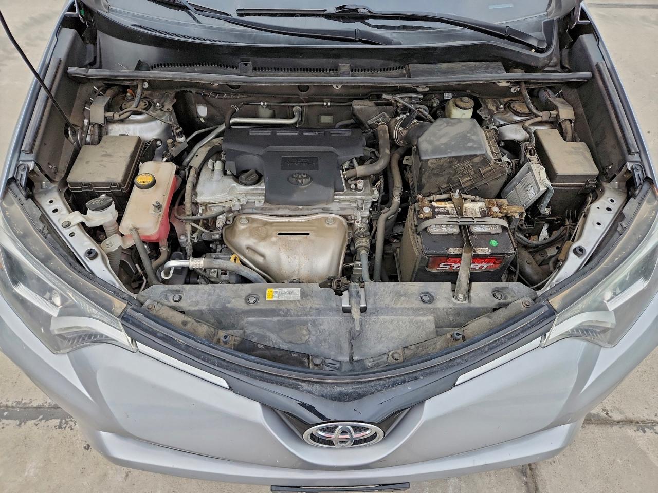 2016 TOYOTA RAV4 XLE photo 12