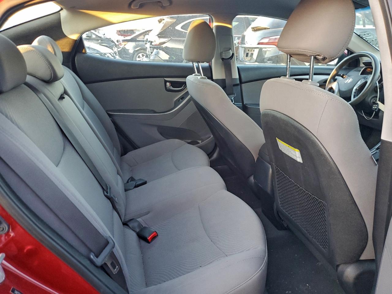 2015 HYUNDAI ELANTRA SE photo 10
