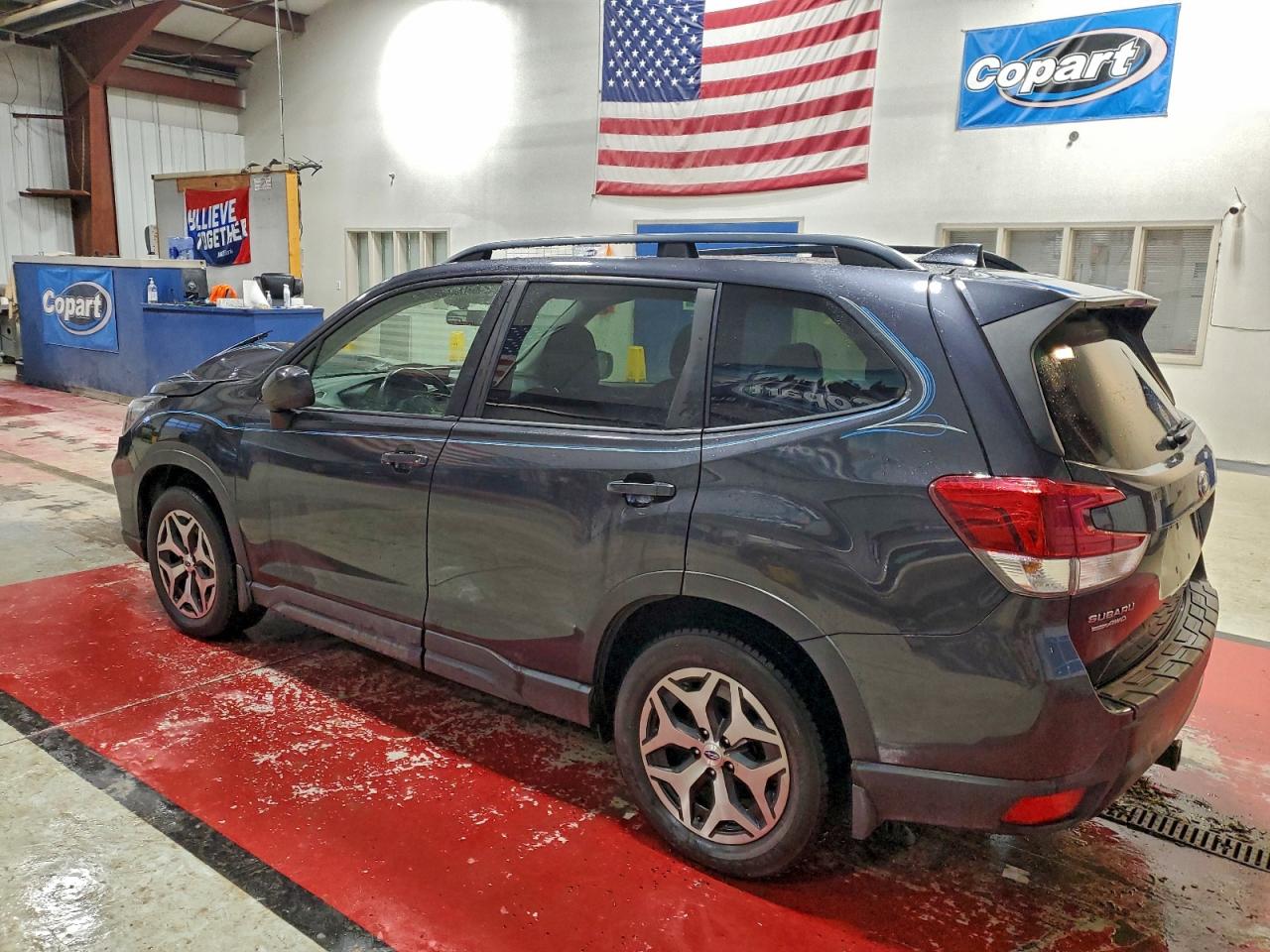 2019 SUBARU FORESTER PREMIUM photo 2