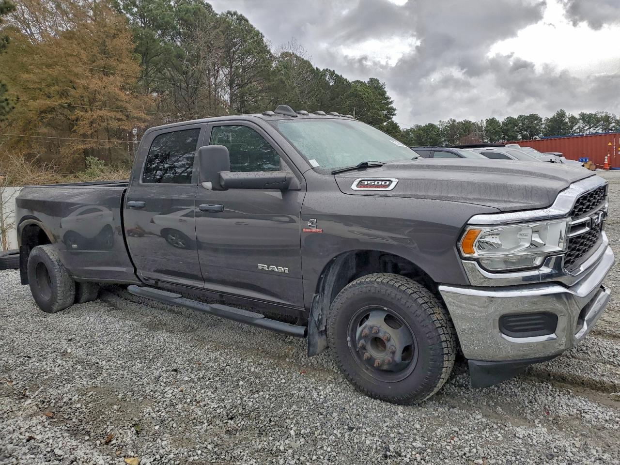 2019 RAM 3500 TRADESMAN photo 4