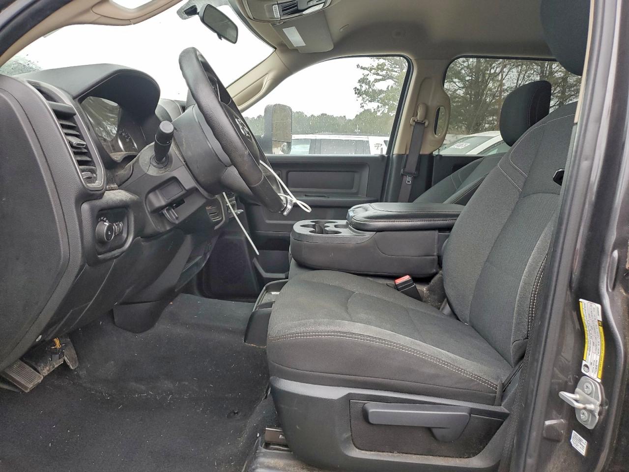 2019 RAM 3500 TRADESMAN photo 7