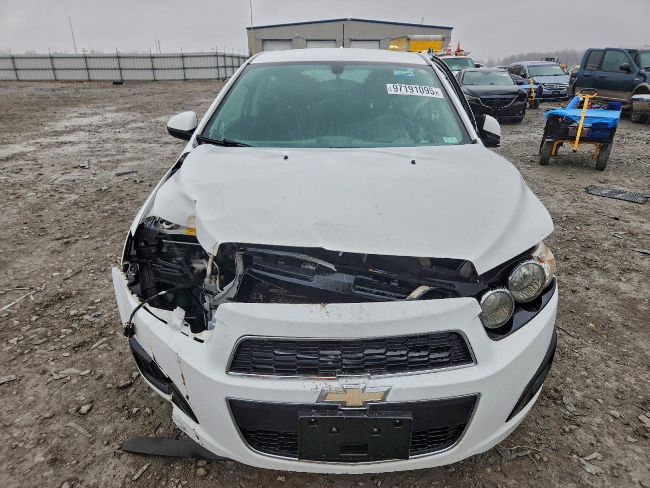 2014 CHEVROLET SONIC LT photo 5