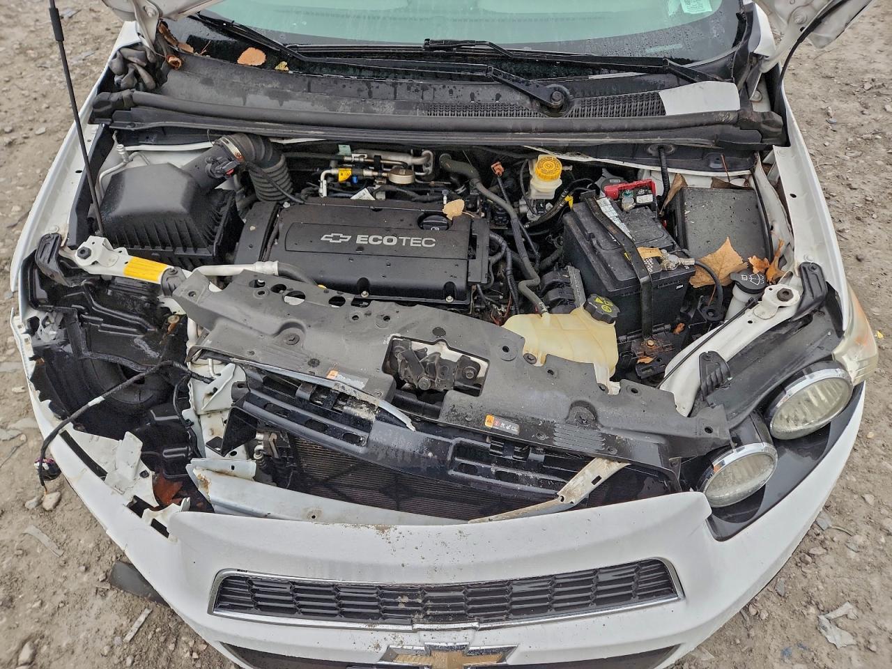 2014 CHEVROLET SONIC LT photo 11