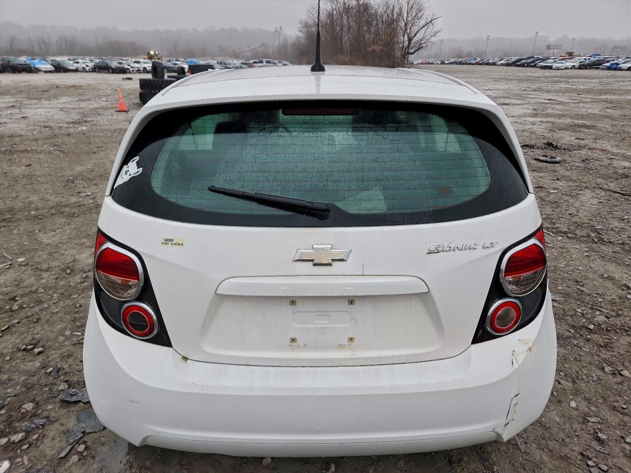 2014 CHEVROLET SONIC LT photo 6