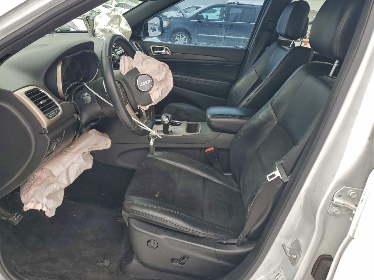 2015 JEEP GRAND CHEROKEE LAREDO photo 13