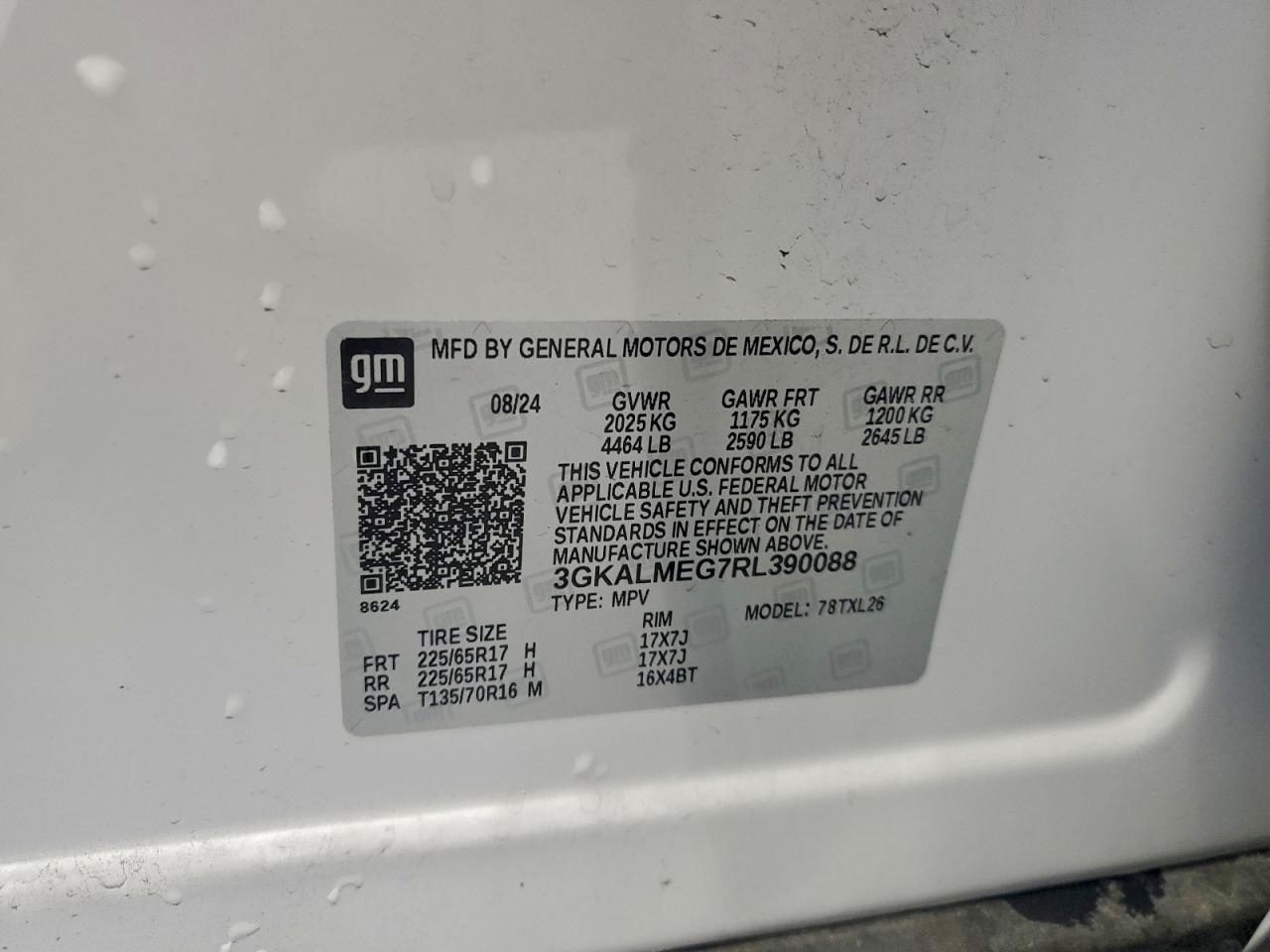 2024 GMC TERRAIN SLE photo 13
